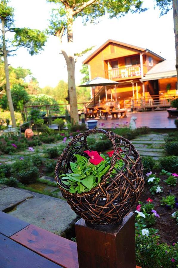 Walk Cloud Bed And Breakfast Meishan Exterior photo